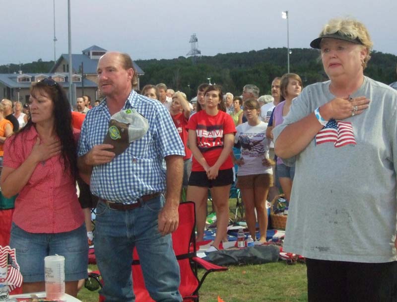 photo of people at the July 4, 2012 Concert and Fireworks Show